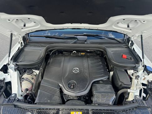 Used 2024 Mercedes-Benz GLE 450 4MATIC image 18