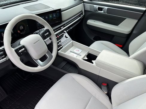 New 2026 Hyundai Santa Fe SE image 10