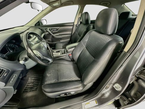 Used 2017 Nissan Altima 2.5 SV FWD image 13