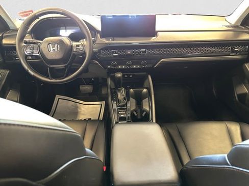 Used 2025 Honda Accord EX-L image 11