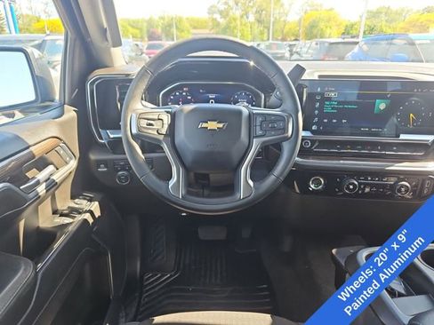 Used 2024 Chevrolet Silverado 1500 LT AWD/4WD image 14