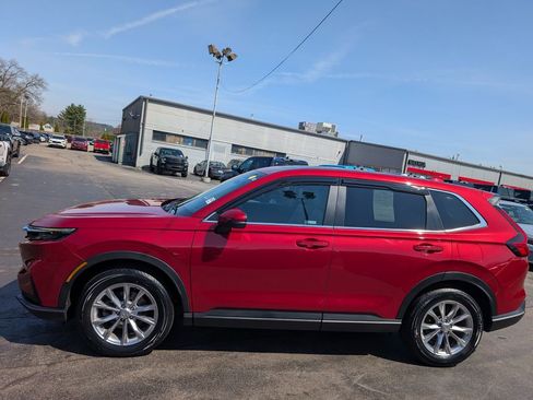 Used 2023 Honda CR-V EX-L image 3