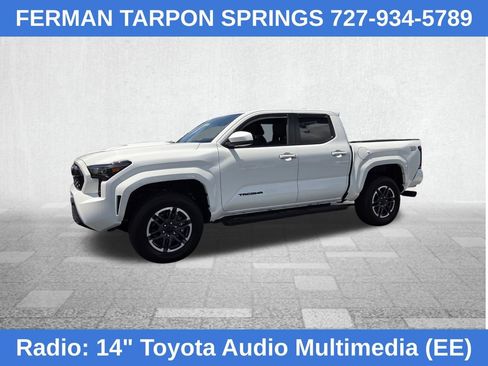Used 2024 Toyota Tacoma TRD Sport AWD/4WD image 7