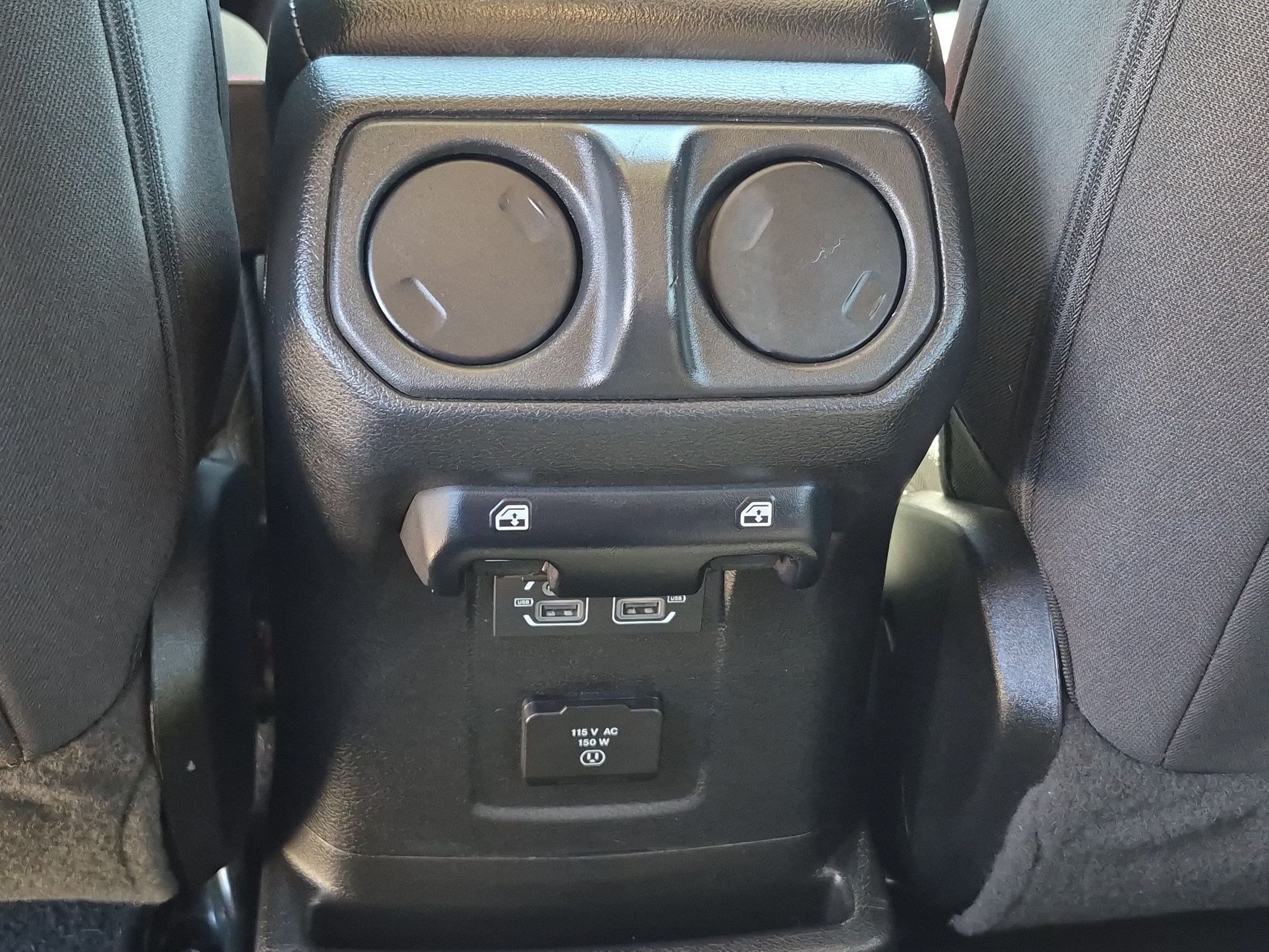 Used 2023 Jeep Wrangler Unlimited Rubicon 4xe w/ Cold Weather Group AWD/4WD image 24