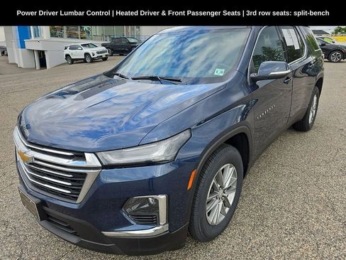 Used 2023 Chevrolet Traverse LT AWD/4WD image 7