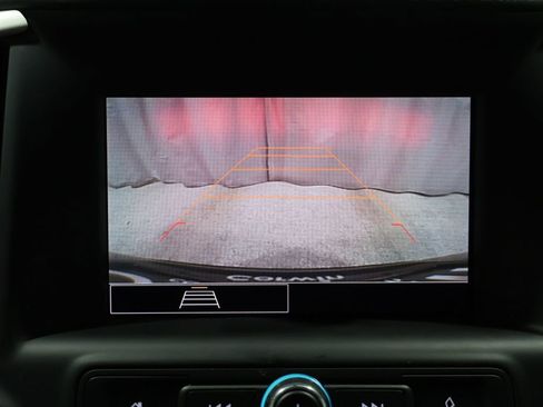 Used 2024 GMC Terrain SLE image 29