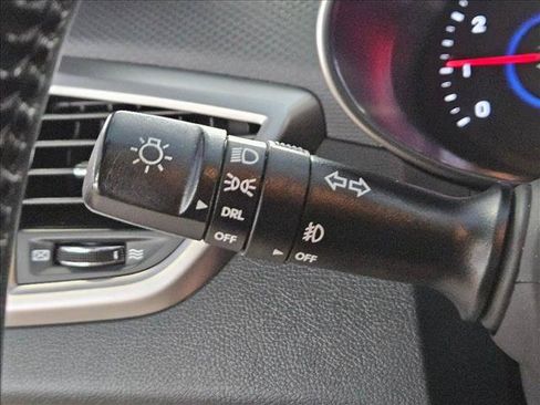 Used 2016 Hyundai Veloster w/ Option Group 02 FWD image 19