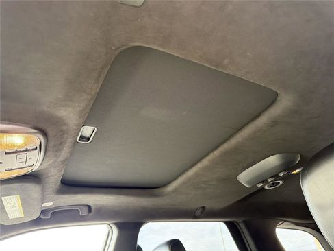 Used 2024 Dodge Durango R/T image 33