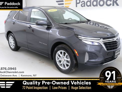 Used 2023 Chevrolet Equinox LT image 1