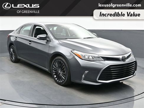 Used 2017 Toyota Avalon Touring image 1