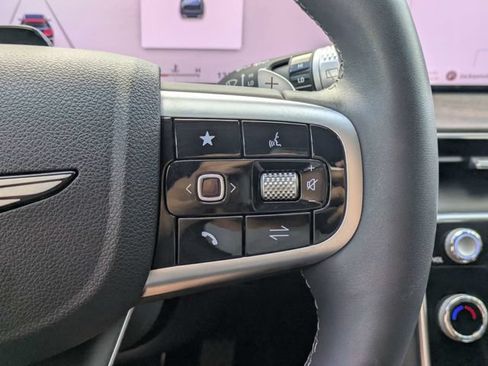 Used 2025 Genesis GV80 3.5T Advanced AWD/4WD image 29
