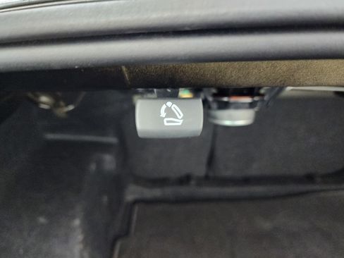 Used 2017 Chevrolet Malibu Premier w/ Premier Sun and Wheel Package image 30