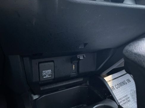 Used 2020 Honda Fit LX image 25