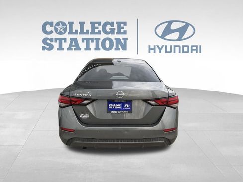 Used 2025 Nissan Sentra SV w/ SV Premium Package FWD image 7