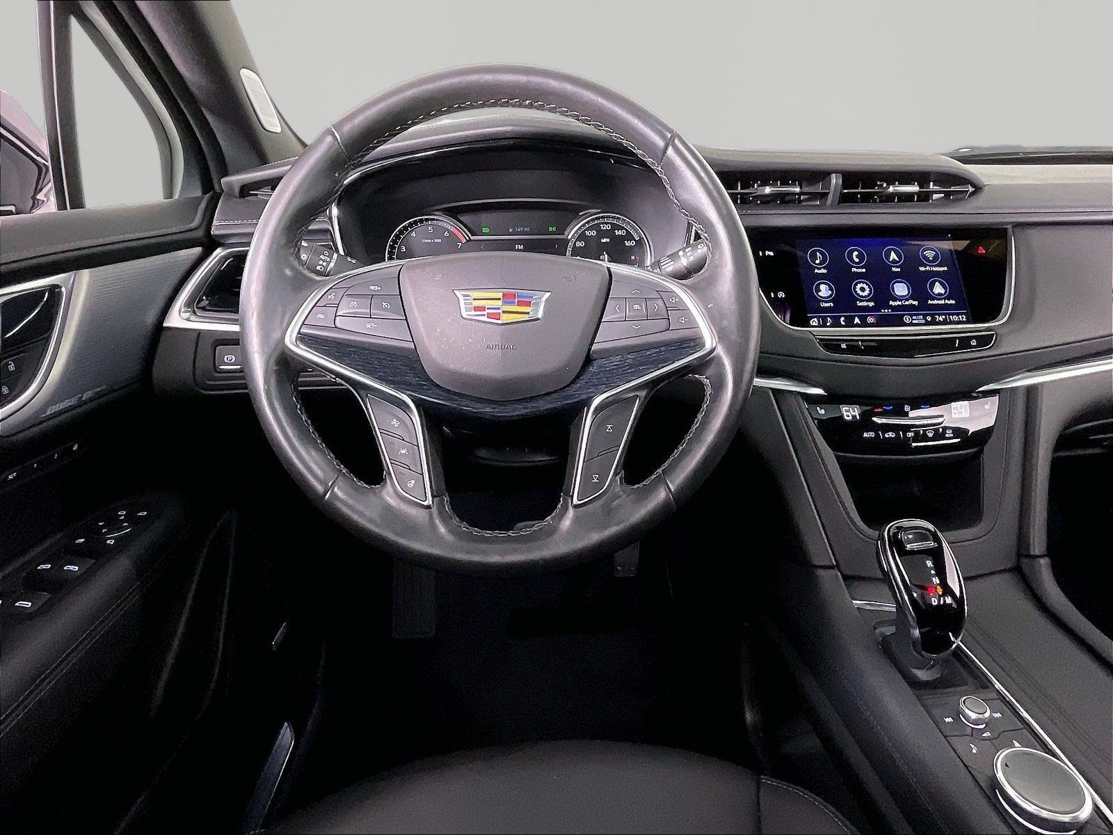 Certified 2024 Cadillac XT5 Premium Luxury FWD image 8