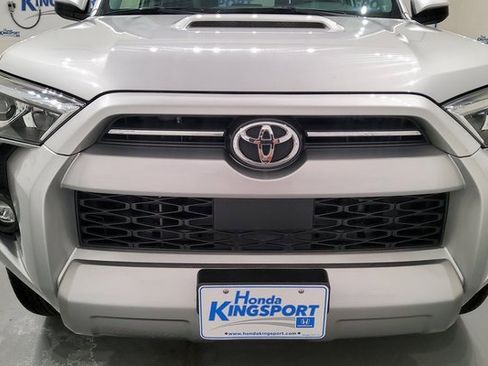 Used 2024 Toyota 4Runner TRD Off-Road image 7
