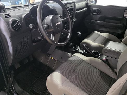 Used 2007 Jeep Wrangler X image 8