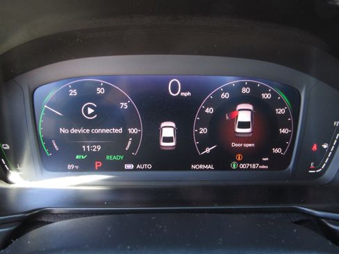 Used 2025 Honda Accord Sport image 25