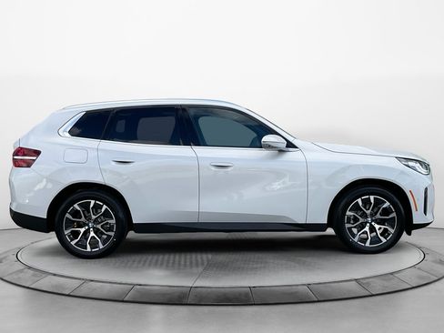 Used 2026 BMW X3 xDrive30i w/ Premium Package AWD/4WD image 7