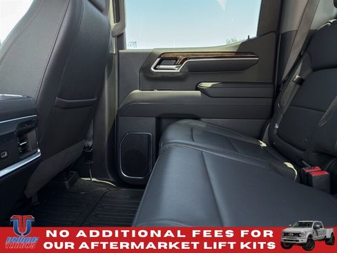 Used 2024 GMC Sierra 1500 Elevation w/ Elevation Premium Package AWD/4WD image 27