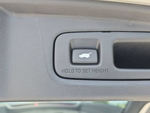 Used 2025 Honda CR-V Sport-L image 14