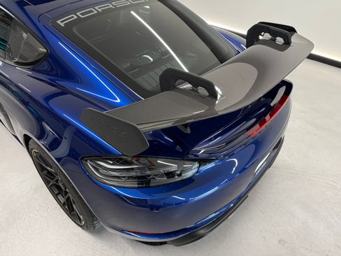 Used 2023 Porsche 718 Cayman GT4 RS RWD image 3