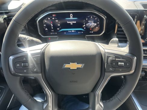 New 2026 Chevrolet Silverado 1500 High Country w/ High Country Premium Package AWD/4WD image 16