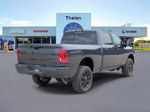 New 2026 RAM 2500 Big Horn AWD/4WD image 4