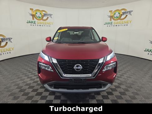 Used 2023 Nissan Rogue SV FWD image 3