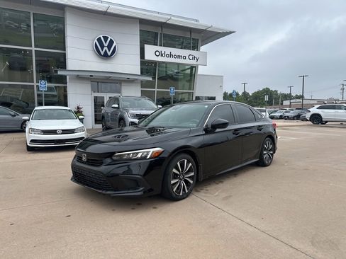 Used 2022 Honda Civic EX image 1