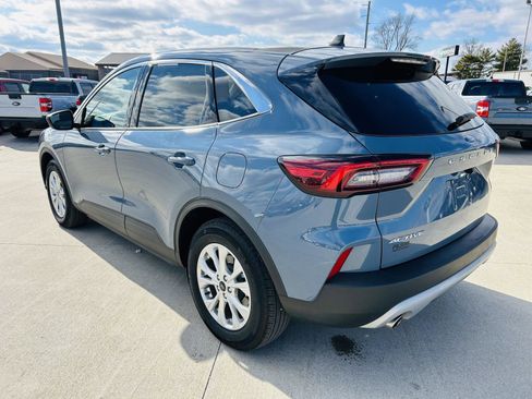 Used 2024 Ford Escape Active w/ Cold Weather Package image 35