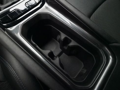 Used 2024 Jeep Compass Latitude AWD/4WD image 16