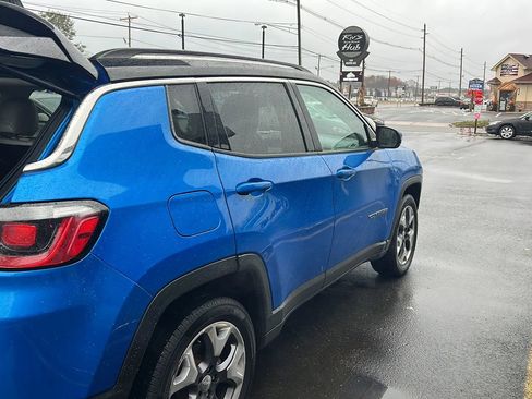 Used 2018 Jeep Compass Limited w/ Navigation Group image 10