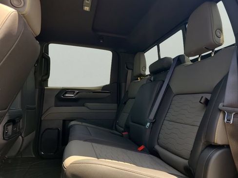 New 2026 Chevrolet Silverado 1500 ZR2 AWD/4WD image 11