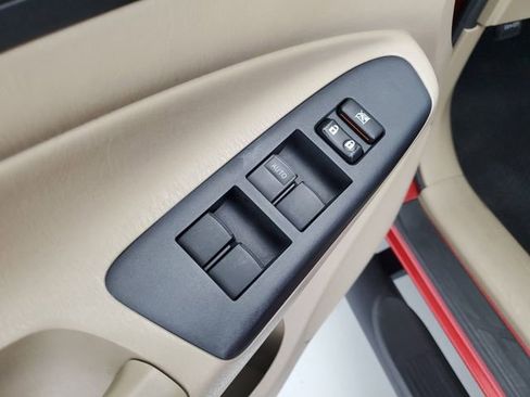 Used 2013 Toyota Tacoma PreRunner w/ SR5 Pkg image 19