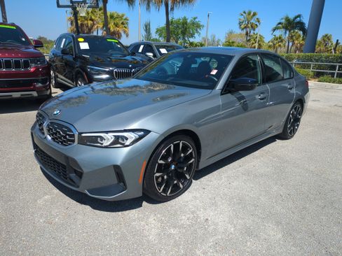 Used 2025 BMW M340i xDrive image 9
