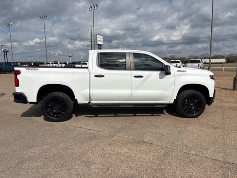 Used 2021 Chevrolet Silverado 1500 LT Trail Boss w/ Convenience Package II AWD/4WD image 7