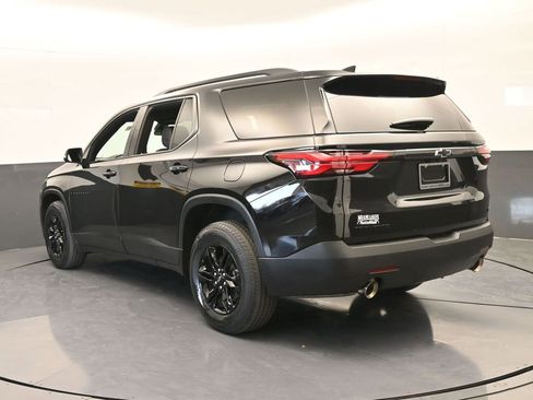 Used 2023 Chevrolet Traverse LT w/ Midnight/Sport Edition image 4