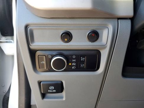 Used 2023 Ford F150 XL AWD/4WD image 29
