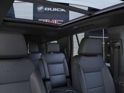 New 2026 GMC Yukon Denali w/ Sun & Power Step Package AWD/4WD image 24