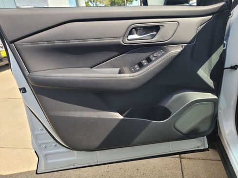 New 2026 Nissan Rogue Dark Armor image 7