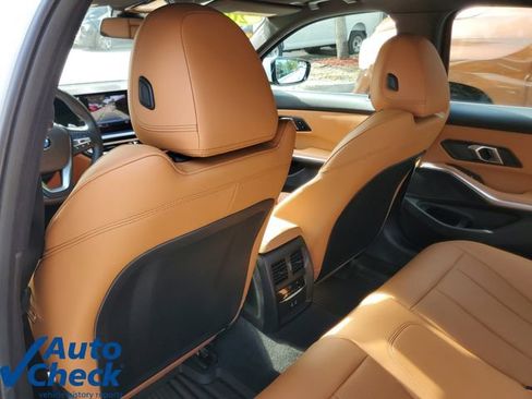 Used 2024 BMW 330i Sedan w/ Convenience Package RWD image 12