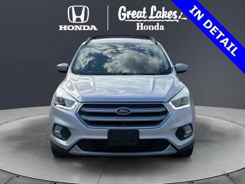 Used 2017 Ford Escape SE w/ Equipment Group 201A AWD/4WD image 8