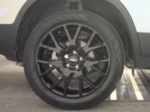 Used 2022 Chevrolet Trax LT w/ Driver Confidence Package image 10