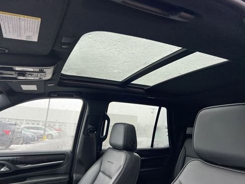 Used 2022 GMC Yukon Denali image 18