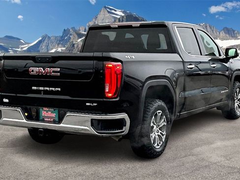 Used 2025 GMC Sierra 1500 SLT image 2