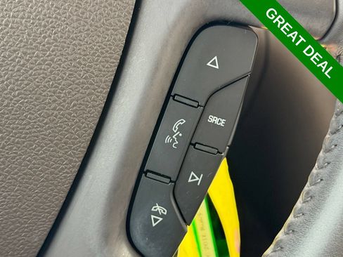 Used 2016 Buick Enclave Premium w/ Experience Buick Package FWD image 18