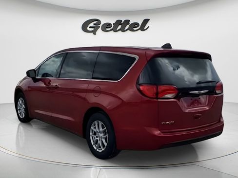 New 2026 Chrysler Voyager LX image 6