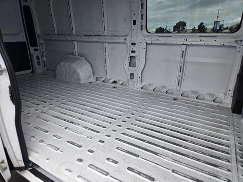 Used 2023 RAM ProMaster 3500 FWD image 10