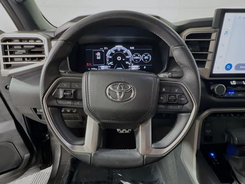Used 2025 Toyota Tundra Limited w/ TRD Off-Road Package AWD/4WD image 17